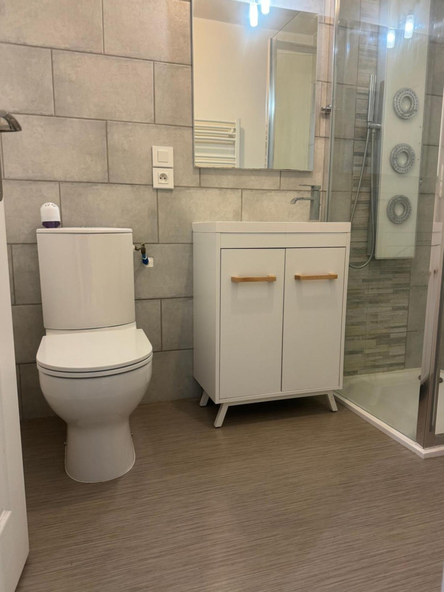Christelle Apartment Romilly-sur-Seine Luaran gambar